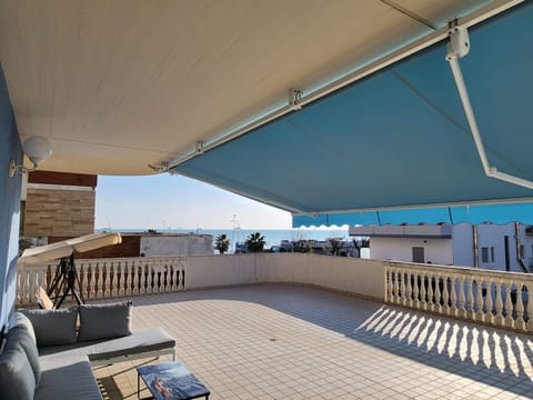 Balcony/Terrace, Balcony/Terrace, Sea view