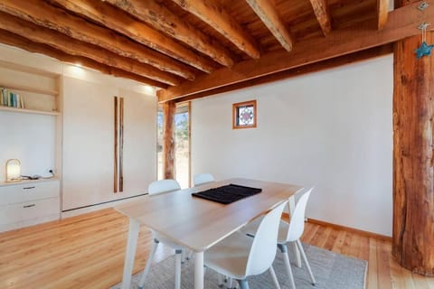 SERENITY Relax Refresh Recharge House in Tasmania