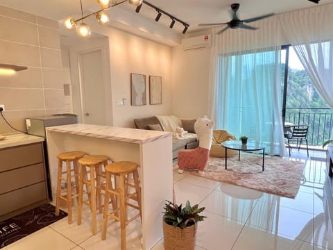 Balcony/Terrace, Living room, Family