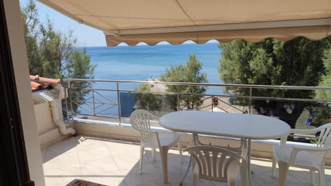 Day, View (from property/room), Balcony/Terrace, Sea view