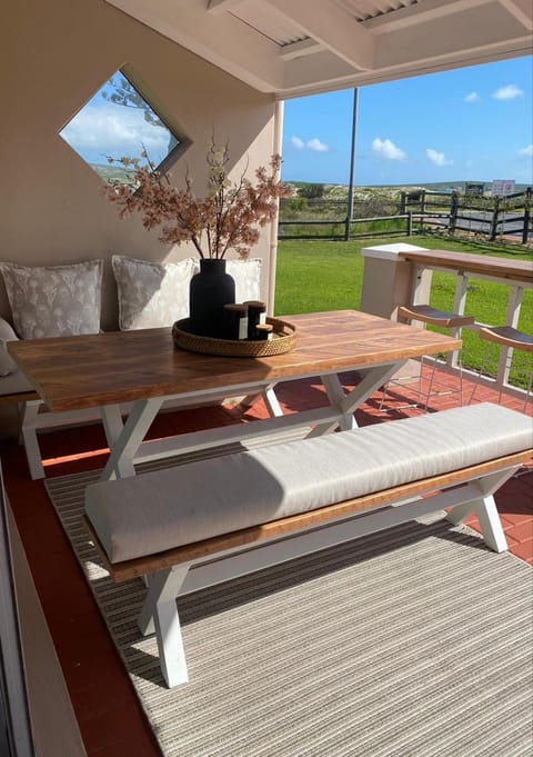 Beachfront Kite House No 1 Shaapenzicht 1 House in Western Cape