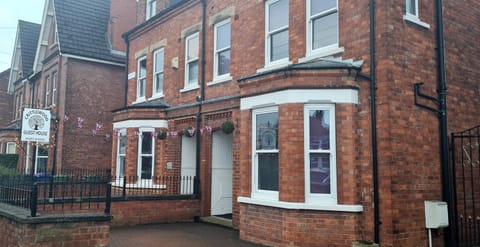 Property building, Street view
