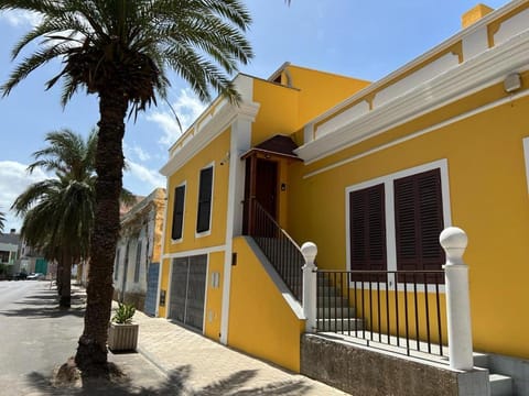 Property building, Street view