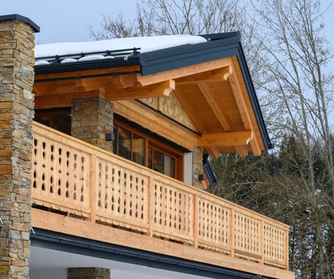 Property building, Balcony/Terrace