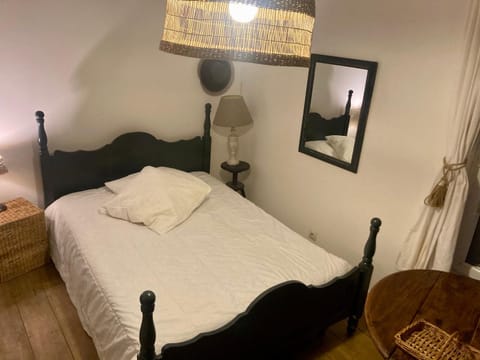 Provins cité médiévale Apartment in Île-de-France