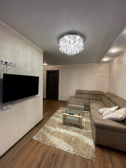 Communal lounge/ TV room, TV and multimedia, Living room
