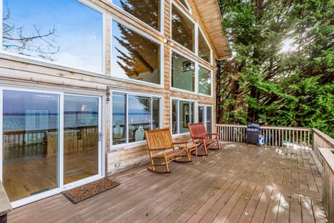 Pacific Dream House in Seattle