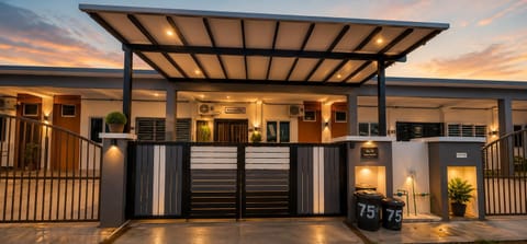Property building, View (from property/room), Balcony/Terrace