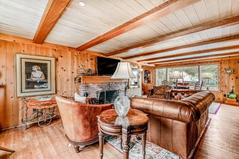 Slice of Life House in Seaside