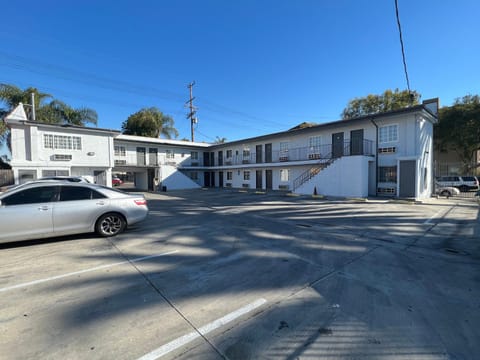 Property building, Parking