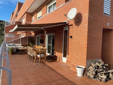 ÁTICO CON VISTAS AL MAR Apartment in Marina Baixa