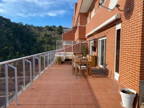 ÁTICO CON VISTAS AL MAR Apartment in Marina Baixa