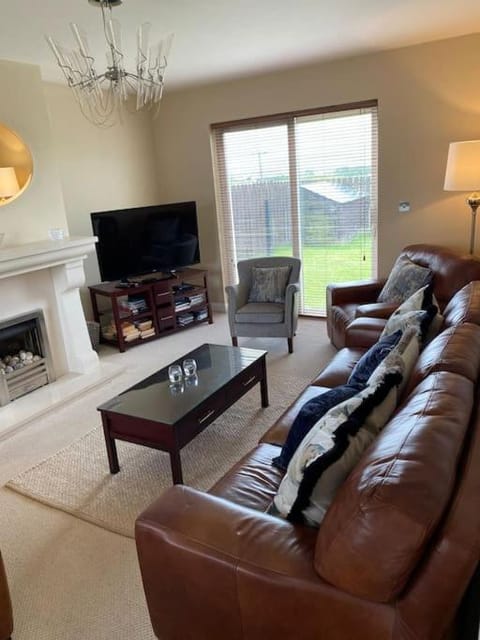 Home On The Edge Of Ireland! House in County Mayo