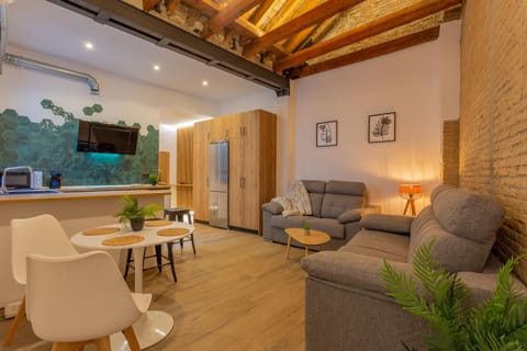 Kitchen or kitchenette, Living room