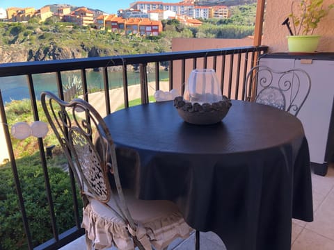 Patio, View (from property/room), Balcony/Terrace, Dining area