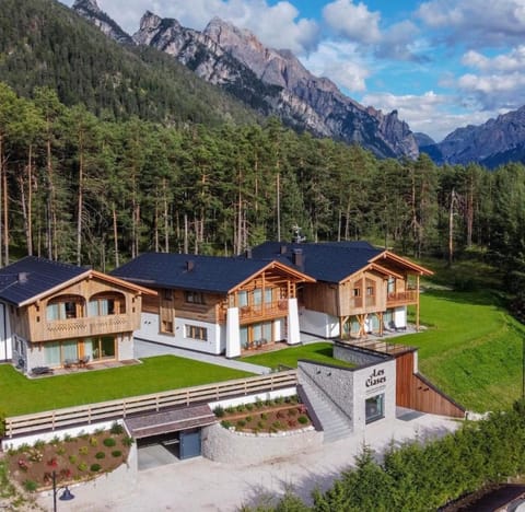 Les Ciases Chalets Dolomites Apartment hotel in San Vigilio di Marebbe