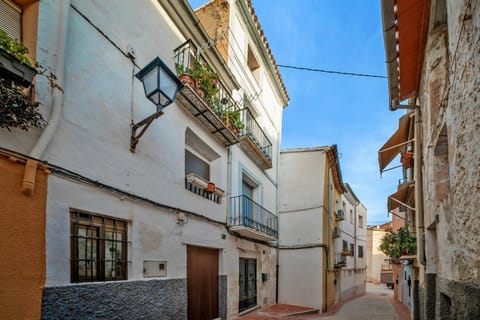 Property building, Facade/entrance, Street view