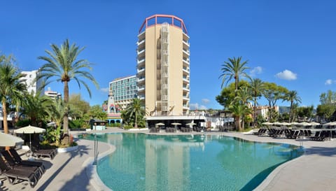 Children play ground, Garden, View (from property/room), Balcony/Terrace, Swimming pool, Entertainment