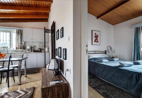 Angela Apartment House in Argolis, Greece