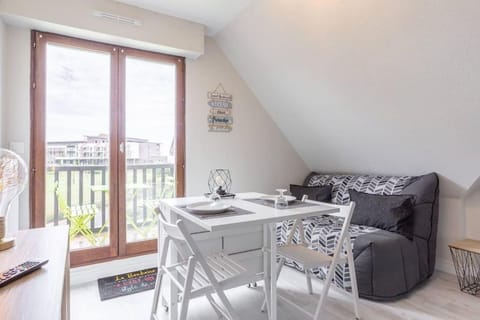 Cabourg Au P'tit Nid, cocon au bord de mer Apartment in Cabourg
