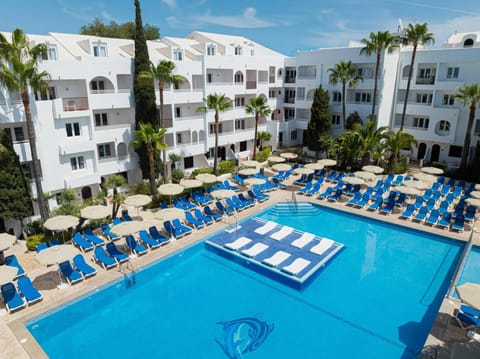 Garden, Balcony/Terrace, Swimming pool