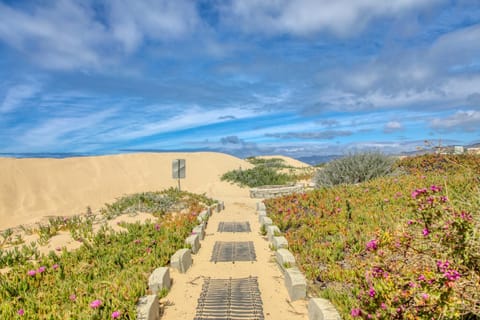 1460 Strand Way House in Oceano