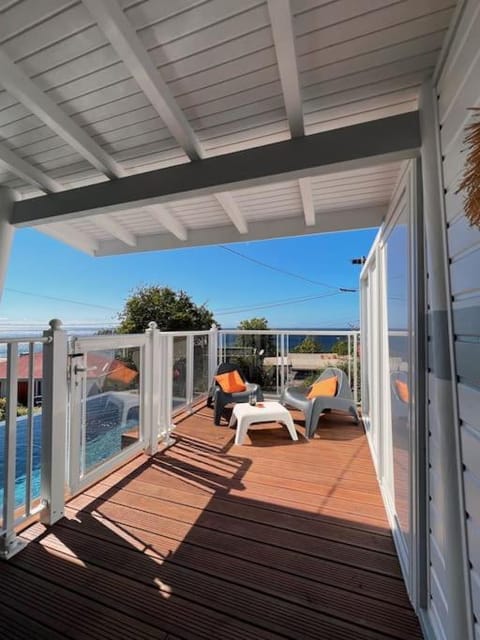 Day, View (from property/room), Balcony/Terrace, Pool view, Swimming pool, sunbed