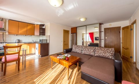 Kitchen or kitchenette, Living room, Seating area