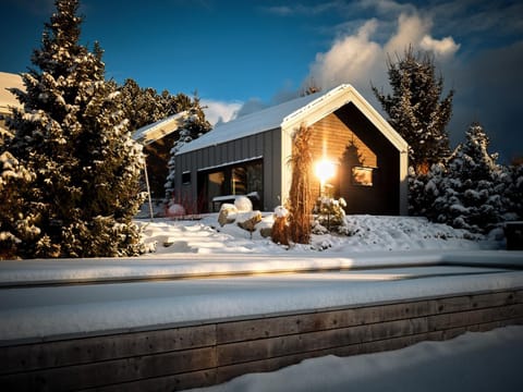 Property building, Day, Natural landscape, Winter, Pool view, Swimming pool, Swimming pool