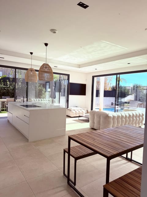 VILLA CLARA Villa in La Ciotat