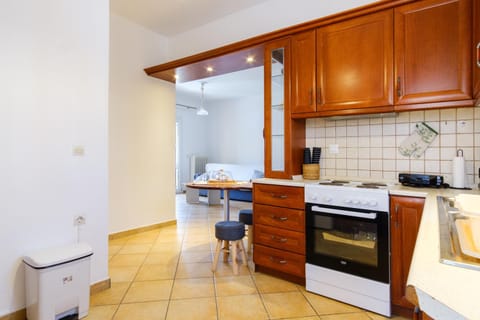 Kitchen or kitchenette, pet friendly