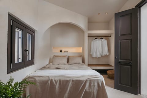 Bed, wardrobe
