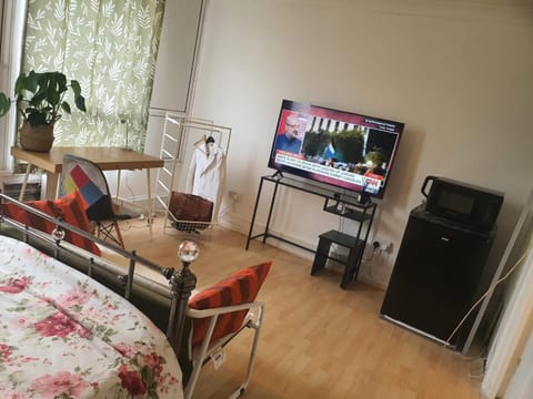 TV and multimedia, Seating area
