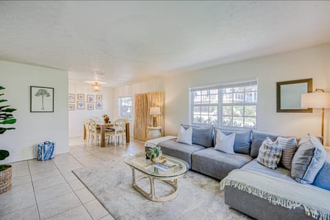 Seaside Splendor House in Juno Beach