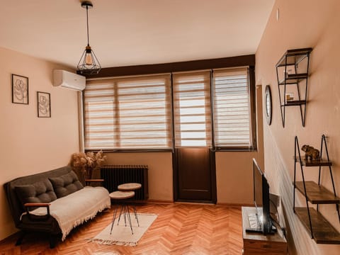 Manila Apartment Kragujevac Apartment in Serbia