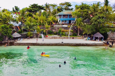 Property building, Natural landscape, Activities, Snorkeling, Beach, Sea view, Sports, group of guests