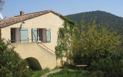 Domaine des fouques House in La Londe-les-Maures