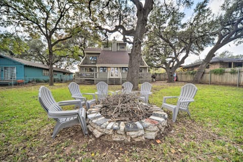 Dog-Friendly Kingsland Rental on Lake LBJ! House in Kingsland