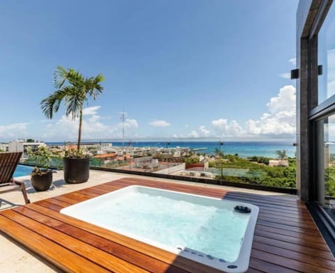 Hot Tub, Balcony/Terrace, Sea view, Swimming pool