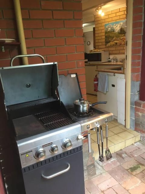 Breakfast Provisions Provided With Harbour View Apartment in Tasmania