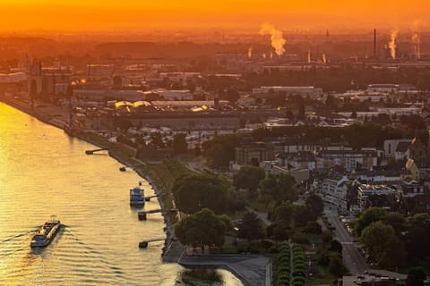 NEU I moderne zentrale Wohnung I Netflix I 4 Gäste Apartment in Andernach