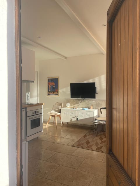 Appart Bianca T2 - Terrasse - Parking - Calme - 1mn de la mer Apartment in Cassis