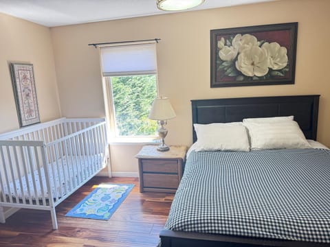 luxury ocean dock pool villa Villa in Southern Gulf Islands