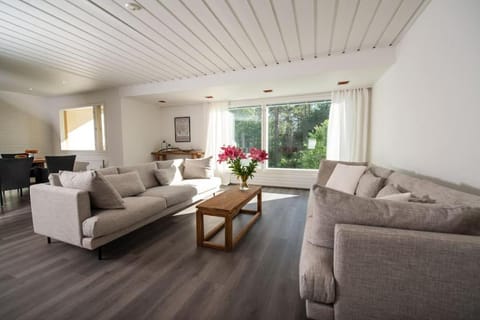 Stella Lapponia Two Floors 200 Sqm Apartment in Rovaniemi