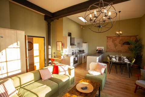 Glasgow Green Getaway with Free Parking House in Glasgow