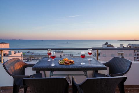 View (from property/room), Balcony/Terrace, Beach, Sea view