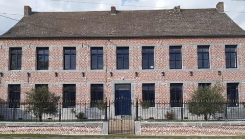 Property building, Day