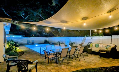 April - May Special - Updated! Pool - 6 min to Beach House in Bay Pines