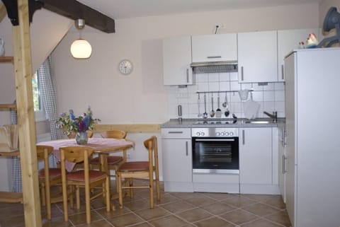 Kinder lieben es weißes Haus OG Apartment in Dahme