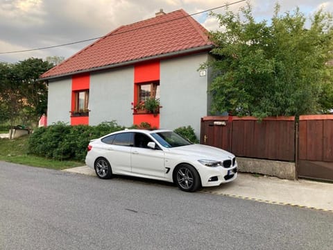 Property building, Neighbourhood, Street view